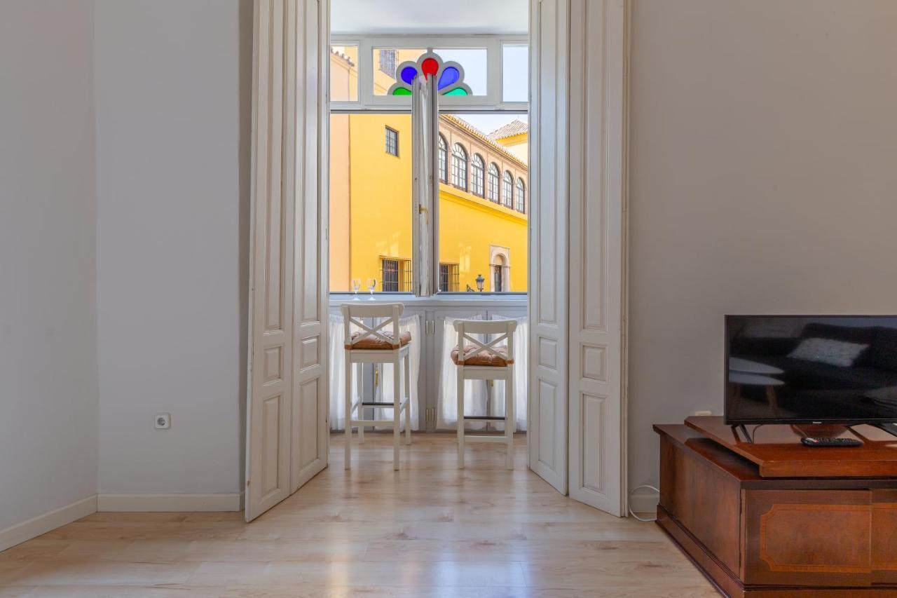 Luminoso Apartamento De Dos Habitaciones Con Vistas A Las Catedral مالقة المظهر الخارجي الصورة